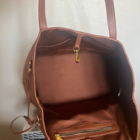 GLAMAHOLIC MONOGRAM BROWN TOTE - Picture 3 of 7